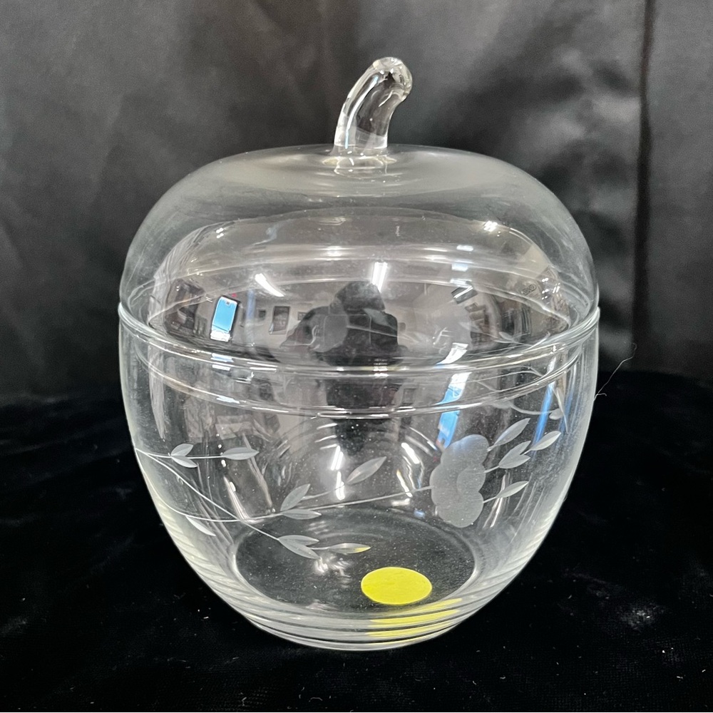 NIB VINTAGE PRINCESS HOUSE APPLE CANDY DISH 434